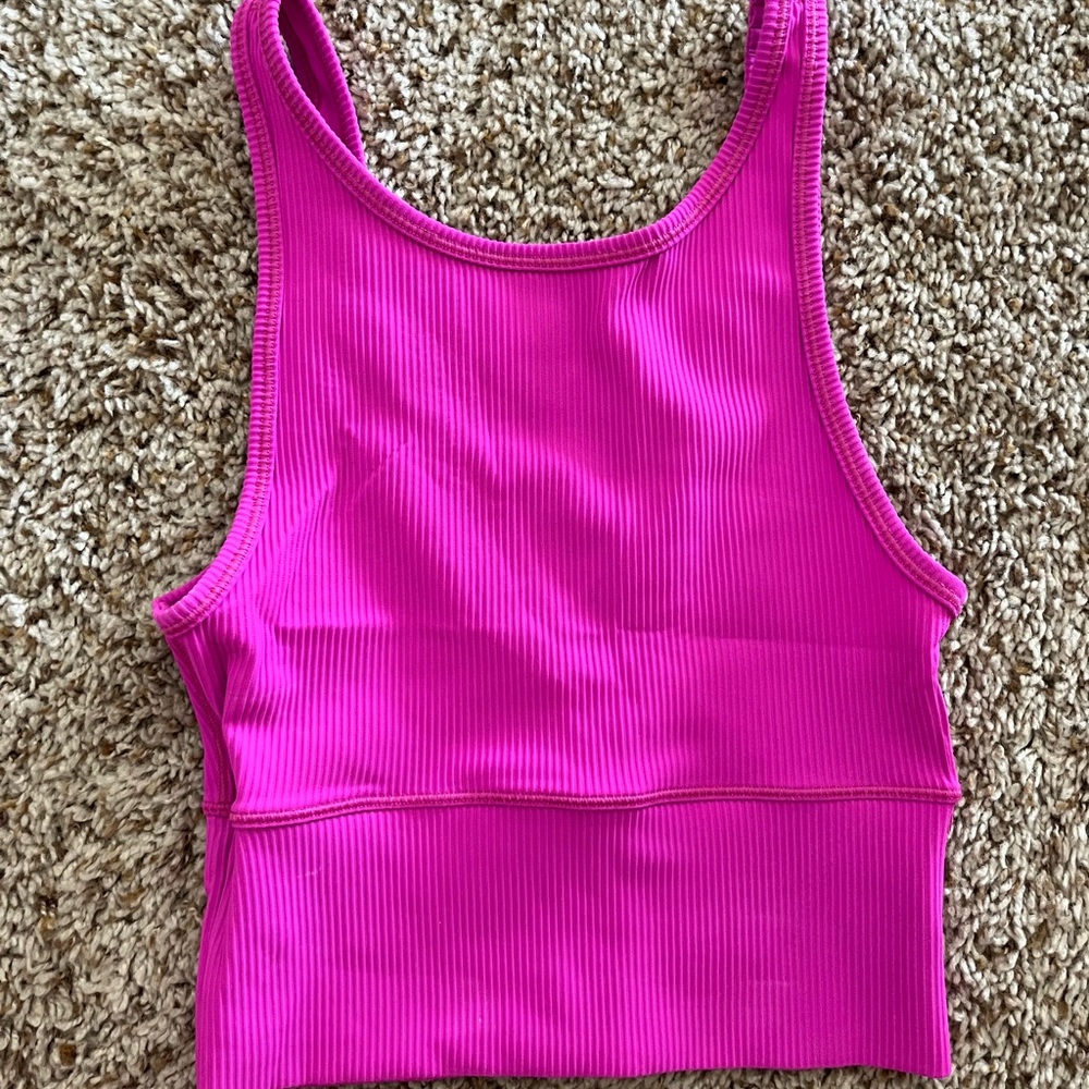 Lululemon top